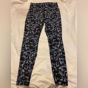 Ladies Lululemon floral active wear pants